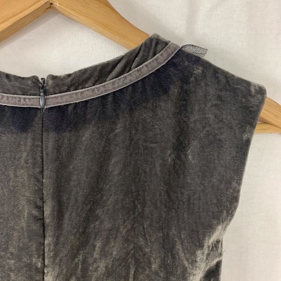 Mini Boden crushed velvet dress size 7/8 - Picture 3 of 4